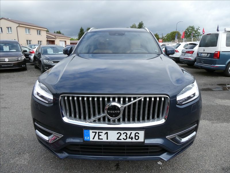 Volvo XC90 2,0 B5 173kW AWD,2x kola,ČR,DP - fotka 2 z 46
