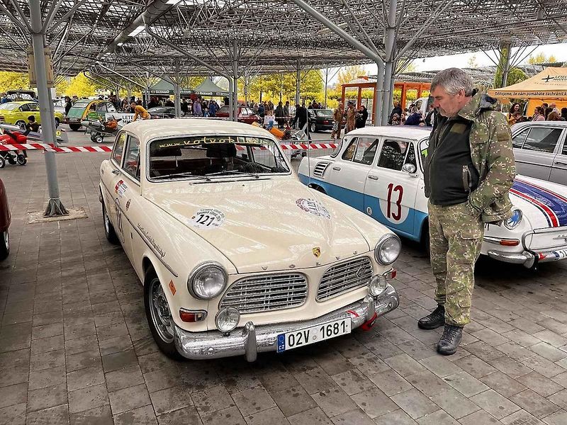 Den uniformovaných sborů v Kroměříži.