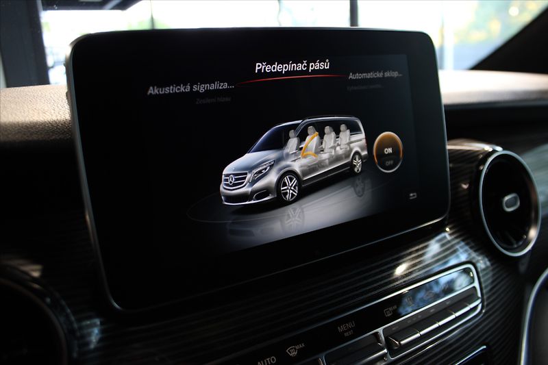 Mercedes-Benz Třídy V 300d 4MATIC Long 7míst DIS/Nez - fotka 20 z 33