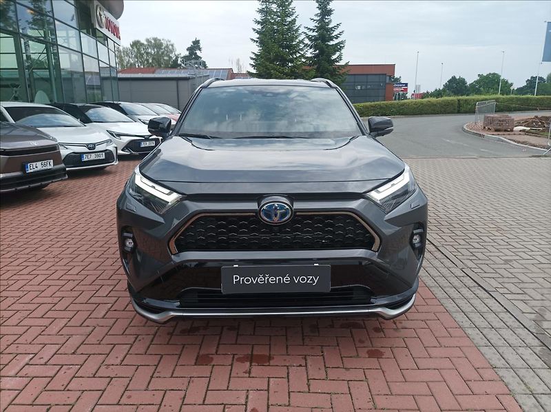Toyota RAV4 2,5 PHEV Selection - fotka 6 z 18