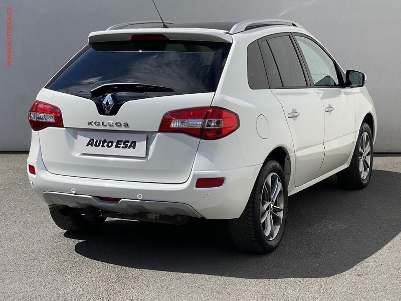 Renault Koleos (2011) 2.0 dCi 4x4, Kůže, navi - fotka 4 z 19