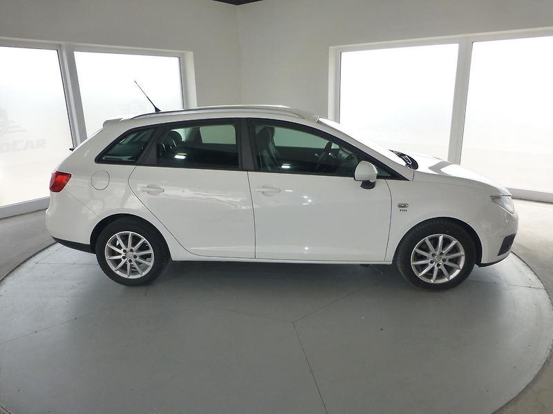 Seat Ibiza (2011) 1,6TDI-77KW**ALU**VYHŘ.SEDADLA - fotka 4 z 20