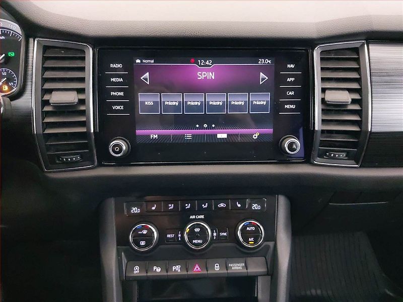 Škoda Kodiaq (2017) Style Plus 2.0 TDI 4x4, 4X4 - fotka 12 z 19