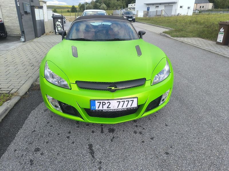 Opel GT 2.0T,KRÁSNÉ,PO GO SERVISE,CENA - fotka 5 z 45