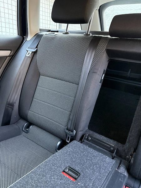 Škoda Octavia 1.6TDi,2xALU,2.maj,CZ,STK-2028 - fotka 14 z 22