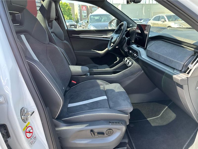 Škoda Kodiaq iV 1,5 TSI / 150 kW Sportline - fotka 26 z 27