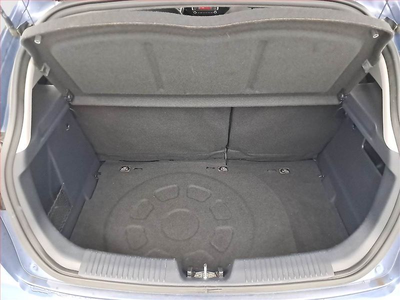 Kia Rio (2016) 1.4 CVVT, ČR,1.maj, Tempomat - fotka 13 z 14