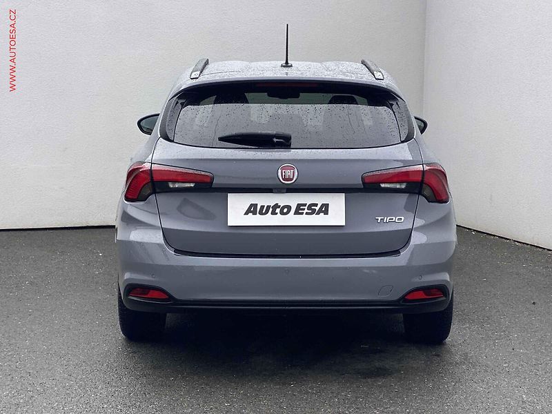 Fiat Tipo (2019) 1.4 T-Jet, ČR, servis.kniha - fotka 5 z 16