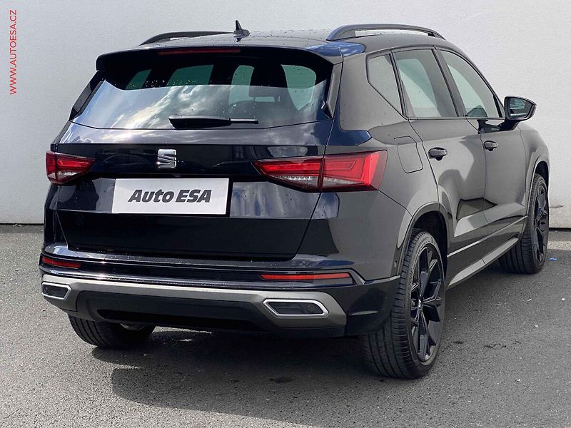 Seat Ateca (2022) 2.0 TSi 4X4, FR, DSG - fotka 4 z 19