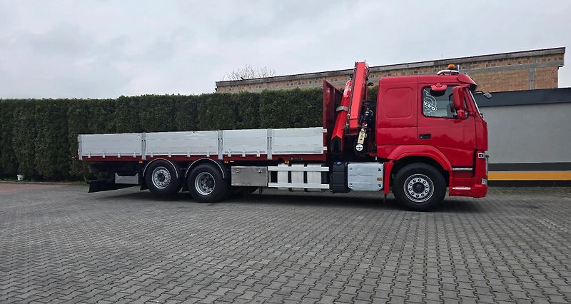 Volvo FM 380 6x2 HNJ Fassi F185 - fotka 2 z 18