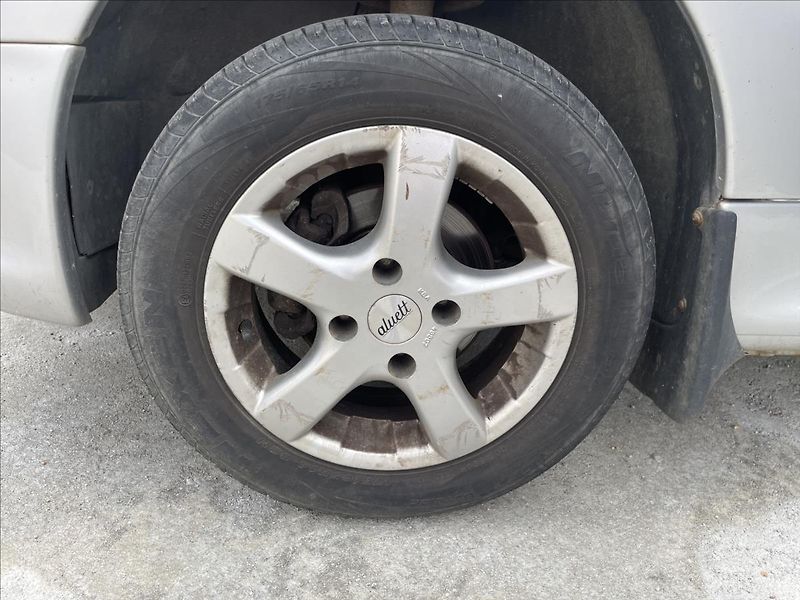 Peugeot 206 1,4i 55kW*tažné*Zachovalé auto - fotka 34 z 36