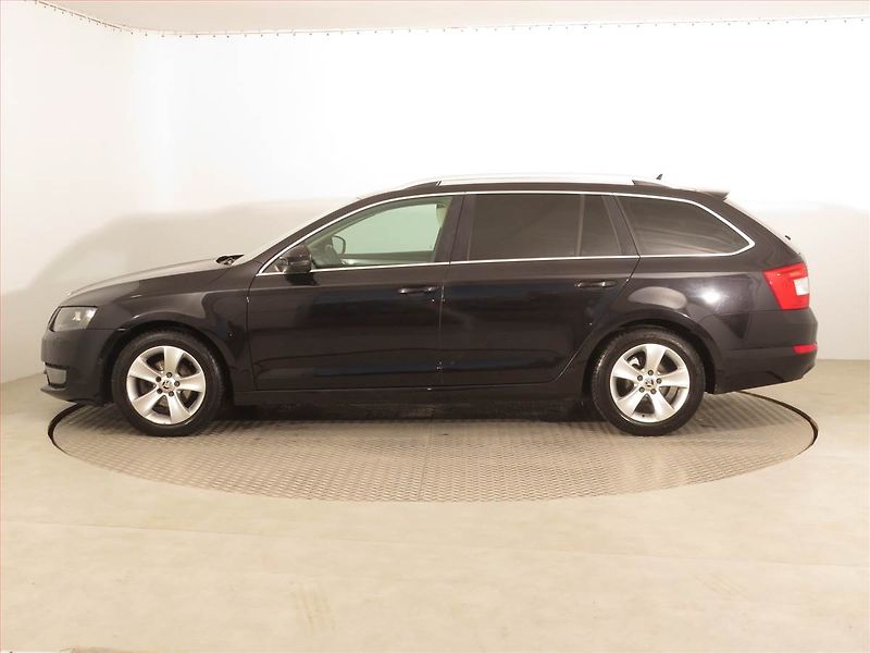 Škoda Octavia (2016) Style 1.6 TDI, Automat - fotka 3 z 16