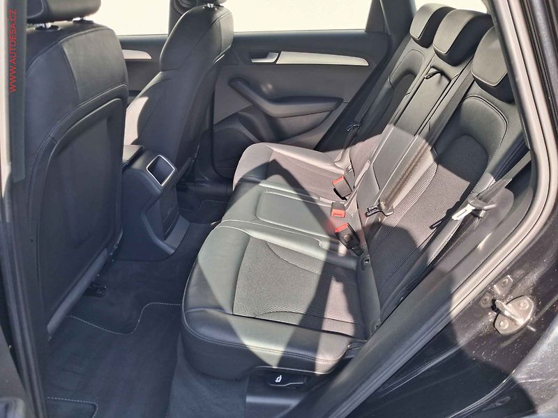 Audi Q5 (2012) 2.0 TDi quattro, S-line, TZ - fotka 10 z 15