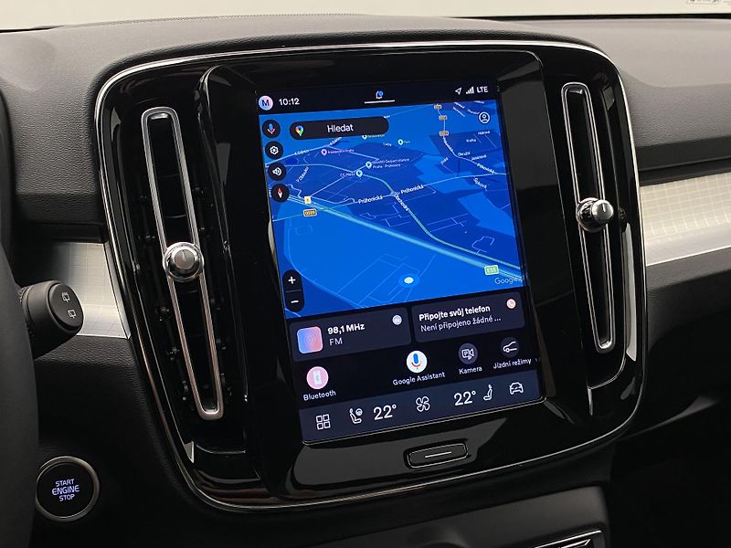 Volvo XC40 (2026) B3 AUT DARK ULTRA  - fotka 56 z 64