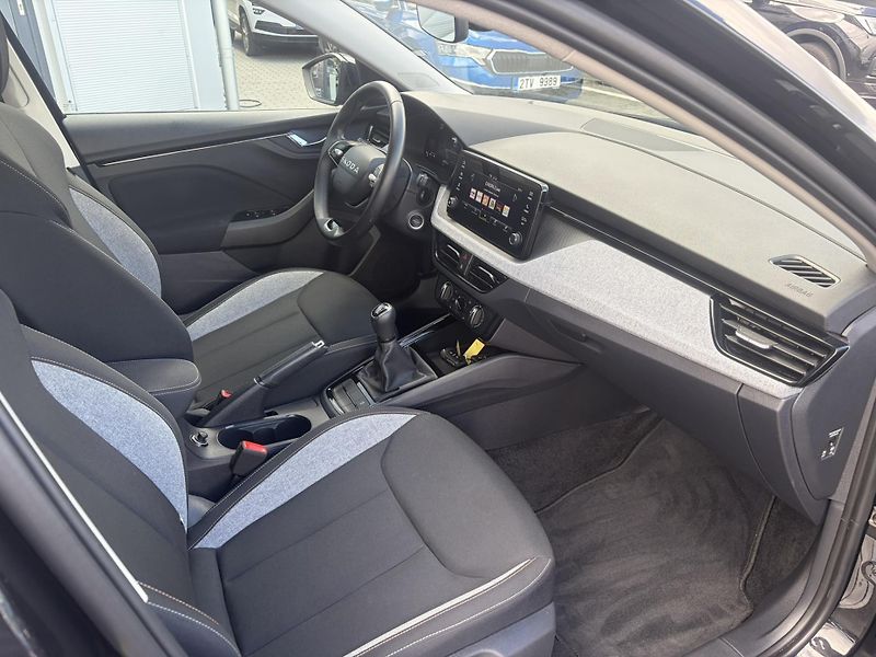 Škoda Scala 1.0TSi Selection 85kW - fotka 5 z 22