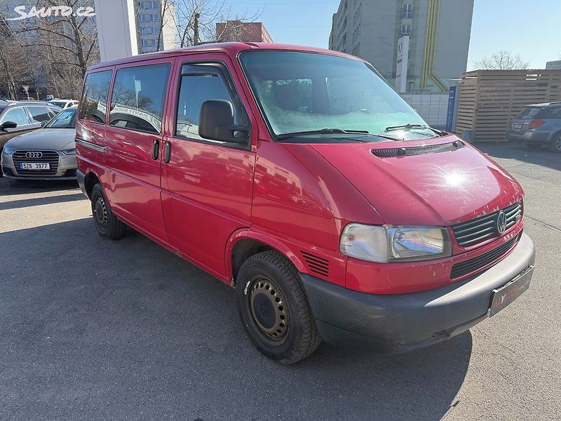 Volkswagen Transporter 2.5 TDi 75kw koupeno v CZ - fotka 4 z 15