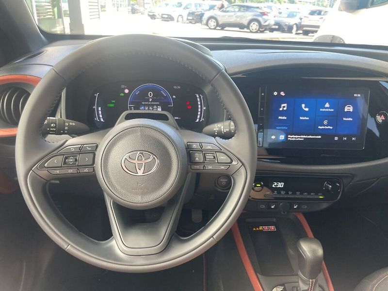 Toyota Aygo 1,5 STYLE SMART - fotka 8 z 10