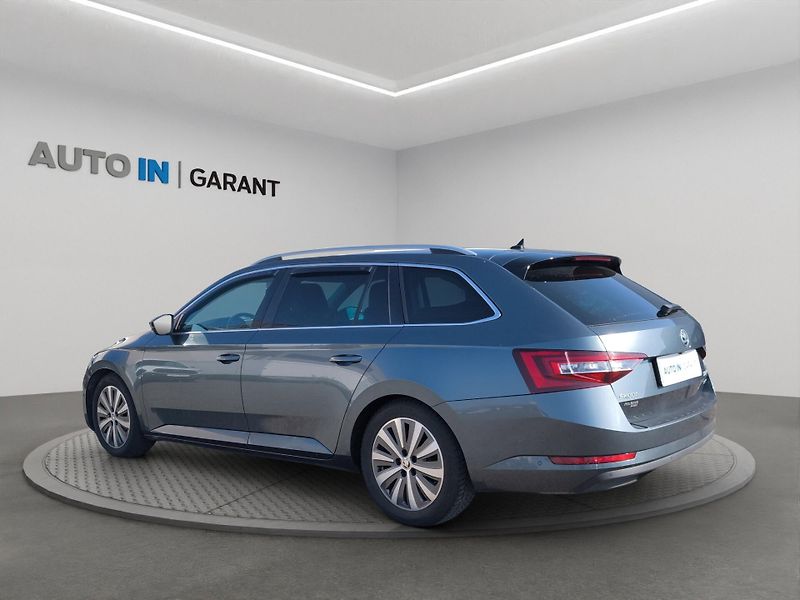 Škoda Superb (2017) Style GreenLine 1.6 TDi 88kW, - fotka 7 z 30