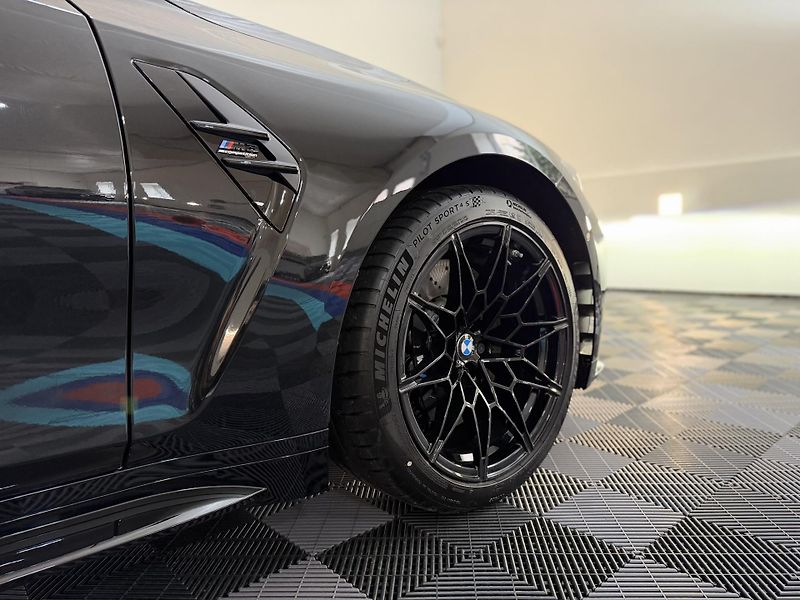 BMW M3 Competition xDrive NEW BLACK  - fotka 50 z 50