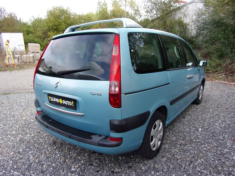 Citroën C8 (2003) 2.2HDi 94kW 278000KM 7MÍST - fotka 5 z 24