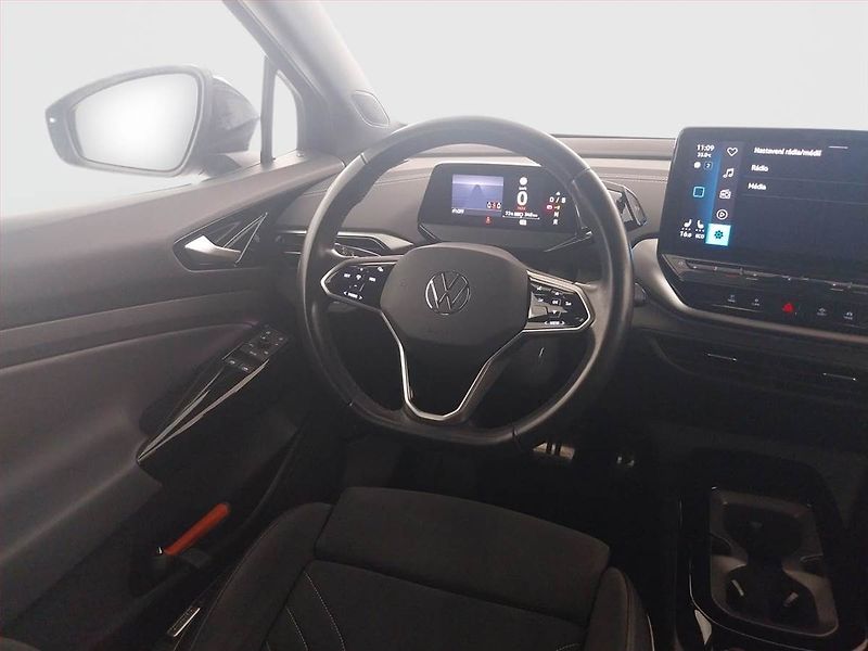 Volkswagen ID.5 (2022) Pro Perf. (82 kWh), SoH 98% - fotka 7 z 26