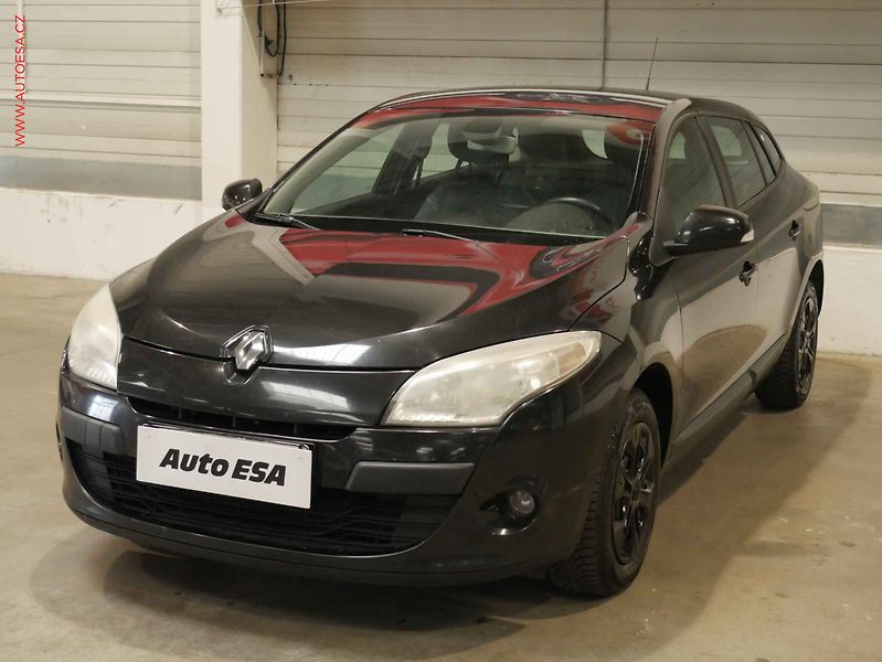 Renault Mégane (2010) 1.5 dCi, autoAC, temp - fotka 3 z 19