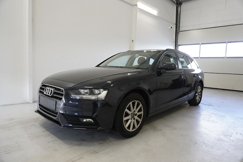Audi A4 1.8TFSi-125 kW NOVÝ TYP MOTORU - fotka 1 z 20