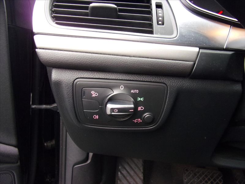 Audi A6 3,0 TDI V6 Quattro 150kW - fotka 26 z 28