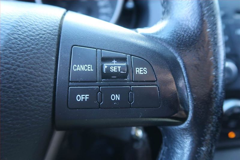 Mazda 5 (2011) 2.0, 7 míst, nová STK - fotka 17 z 21