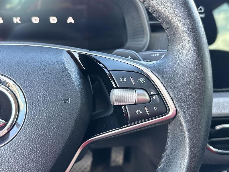 Škoda Scala (2024) 1.0 TSI DSG Selection - fotka 15 z 31