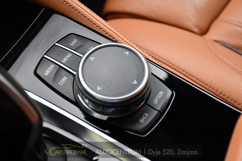 BMW Řada 6 640xd GT Luxury HUD H/K ČR - fotka 34 z 55