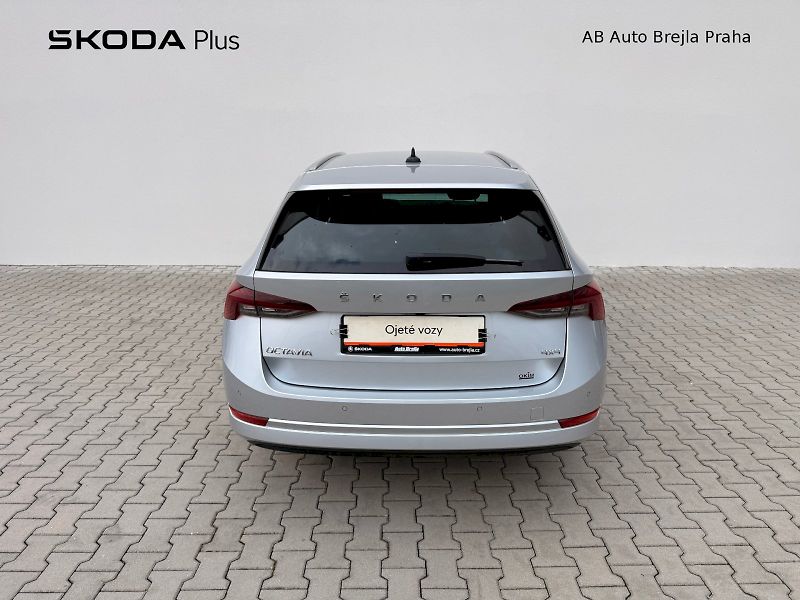 Škoda Octavia (2022) COM STY TS 4X4 140/2.0 A7F - fotka 7 z 35
