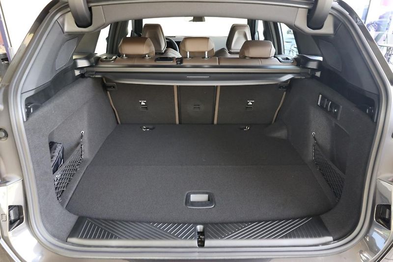 BMW X3 30e xDrive - fotka 8 z 18