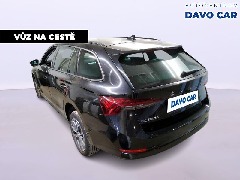 Škoda Octavia 2,0 TDI 110kW DSG Matrix DPH - fotka 2 z 10