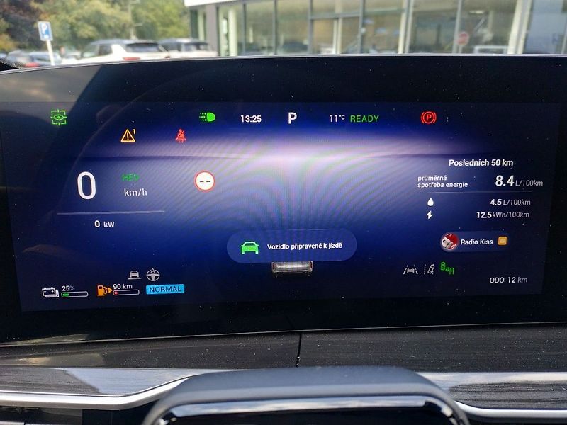 Omoda 9 1.5 Premium, PHEV, AT, SKLADEM - fotka 18 z 34