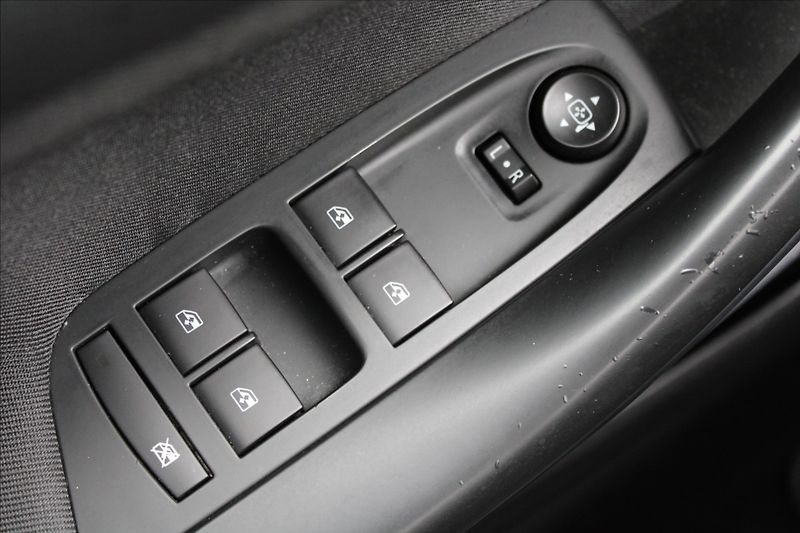 Opel Astra 1,6 CDTi  AUTOMAT,DPH,TAŽNÉ - fotka 21 z 28