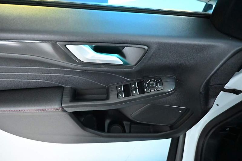 Ford Kuga (2023) 2.5 ST-LINE X LED VIRTUAL BO K - fotka 15 z 35
