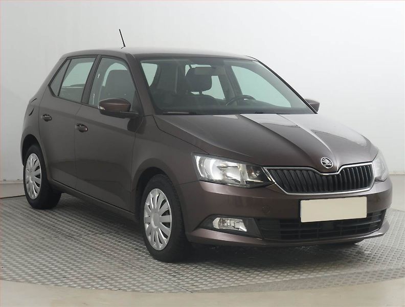 Škoda Fabia (2015) Ambition 1.4 TDI, ČR,1.maj - fotografie inzerátu