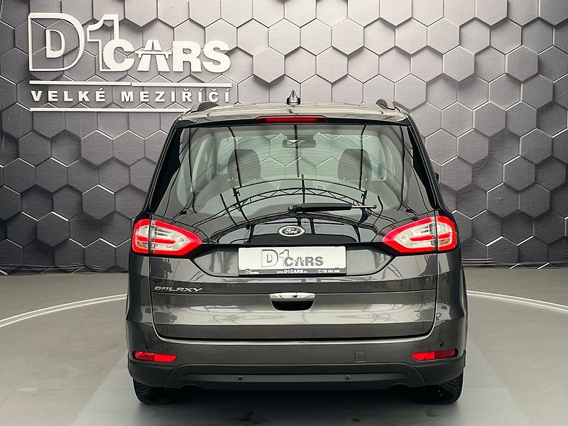 Ford Galaxy 2.0 EcoBlue, 140 kW, Cebia - fotka 3 z 45