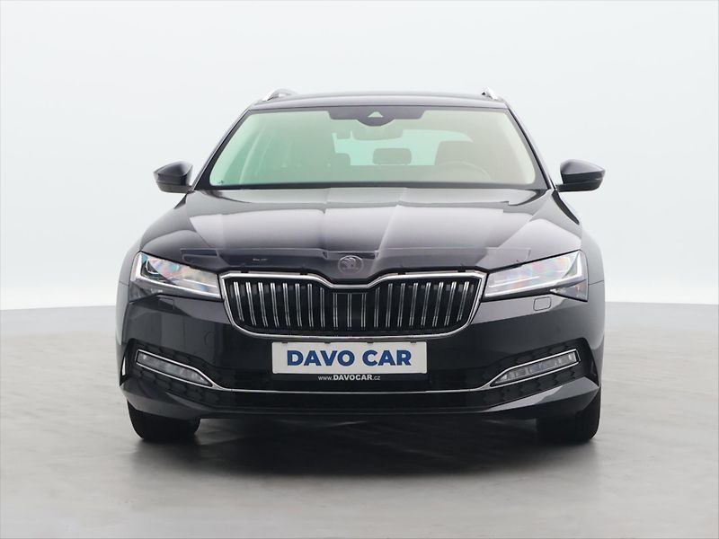 Škoda Superb 2.0 TDI 110kW Style DSG Tažné - fotka 2 z 32