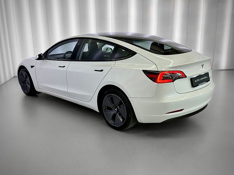 Tesla Model 3 LONG RANGE, DUAL MOTOR, 366 KW - fotka 4 z 33