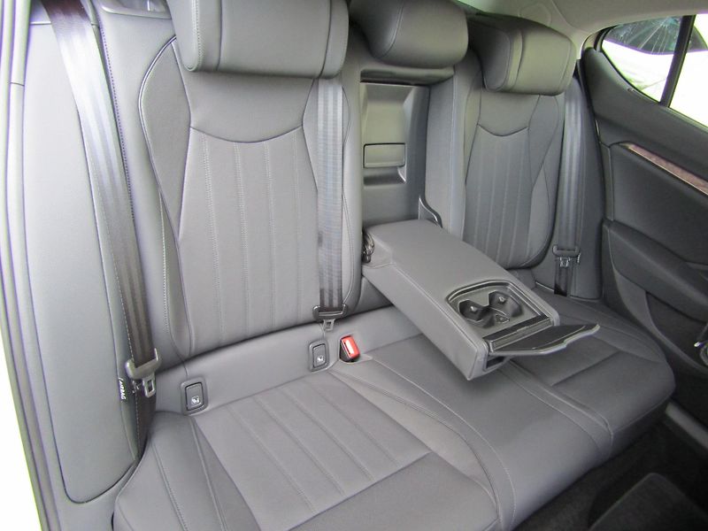 Škoda Superb (2026) L&K 2.0 TDI 110 kW DSG - fotka 27 z 30