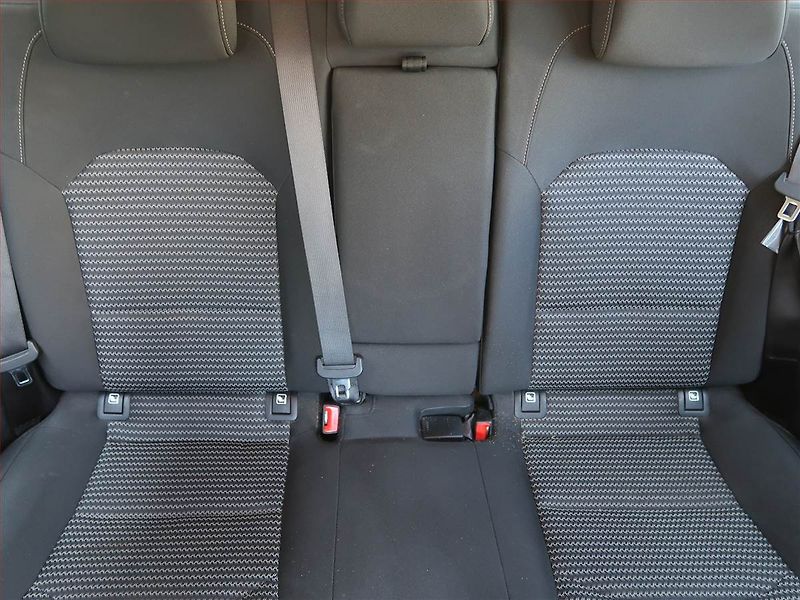 Kia Ceed (2024) Gold 1.5 T-GDI - fotka 10 z 18