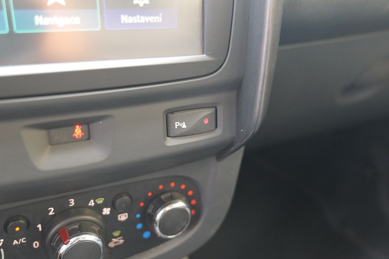 Dacia Duster 1.6 LPG Nová nádrž TOP STAV! - fotka 27 z 28