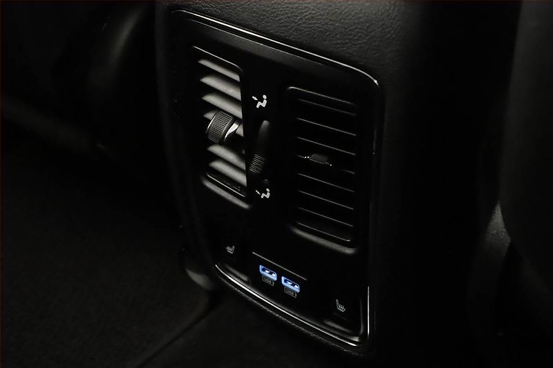 Jeep Grand Cherokee (2019) 3.0 CRD - fotka 17 z 21