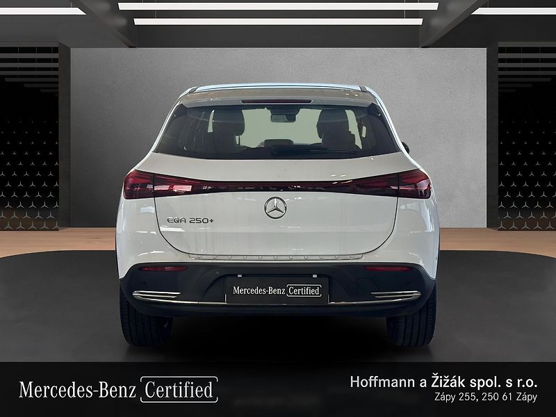 Mercedes-Benz EQA 250+ - fotka 6 z 20