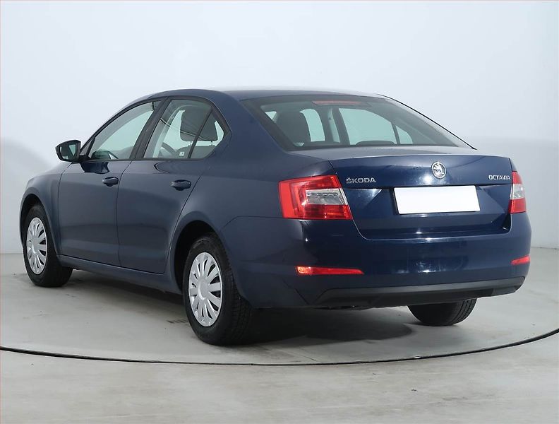 Škoda Octavia (2014) Ambition 1.6 TDI, ČR,1.maj - fotka 4 z 19