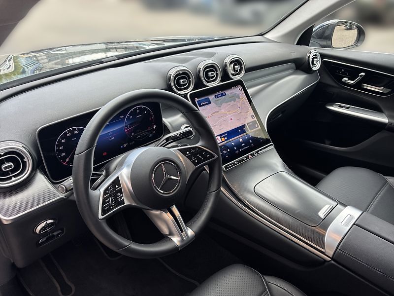 Mercedes-Benz GLC SUV 220d 4MATIC Avantgarde - fotka 10 z 18