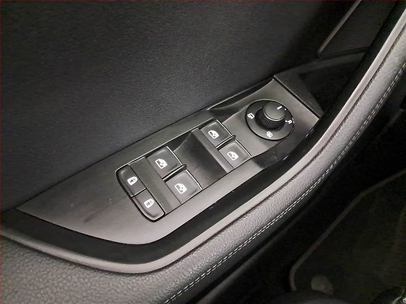 Škoda Superb (2020) Laurin&Klement iV 1.4 TSI PHEV - fotka 24 z 24