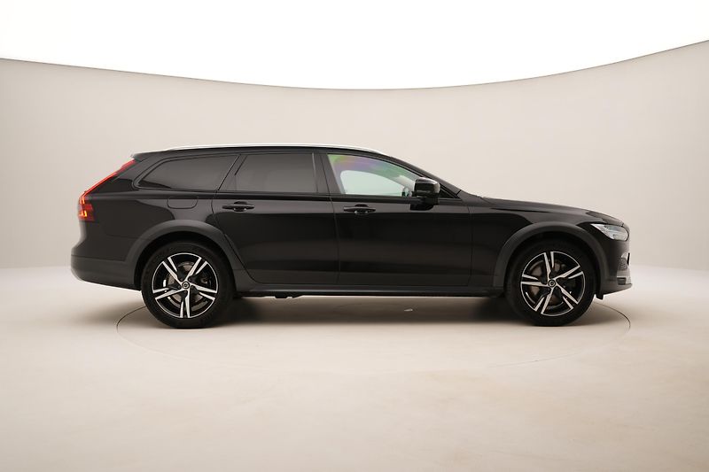 Volvo V90 CC D5 AWD MOMENTUM POLESTAR  - fotka 14 z 46